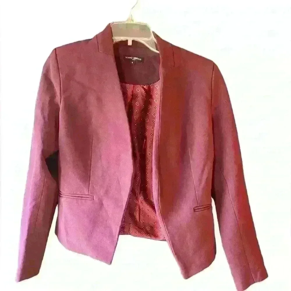 Mario Serrani Maroon Lined Open Front Structured Blazer. Size 4.